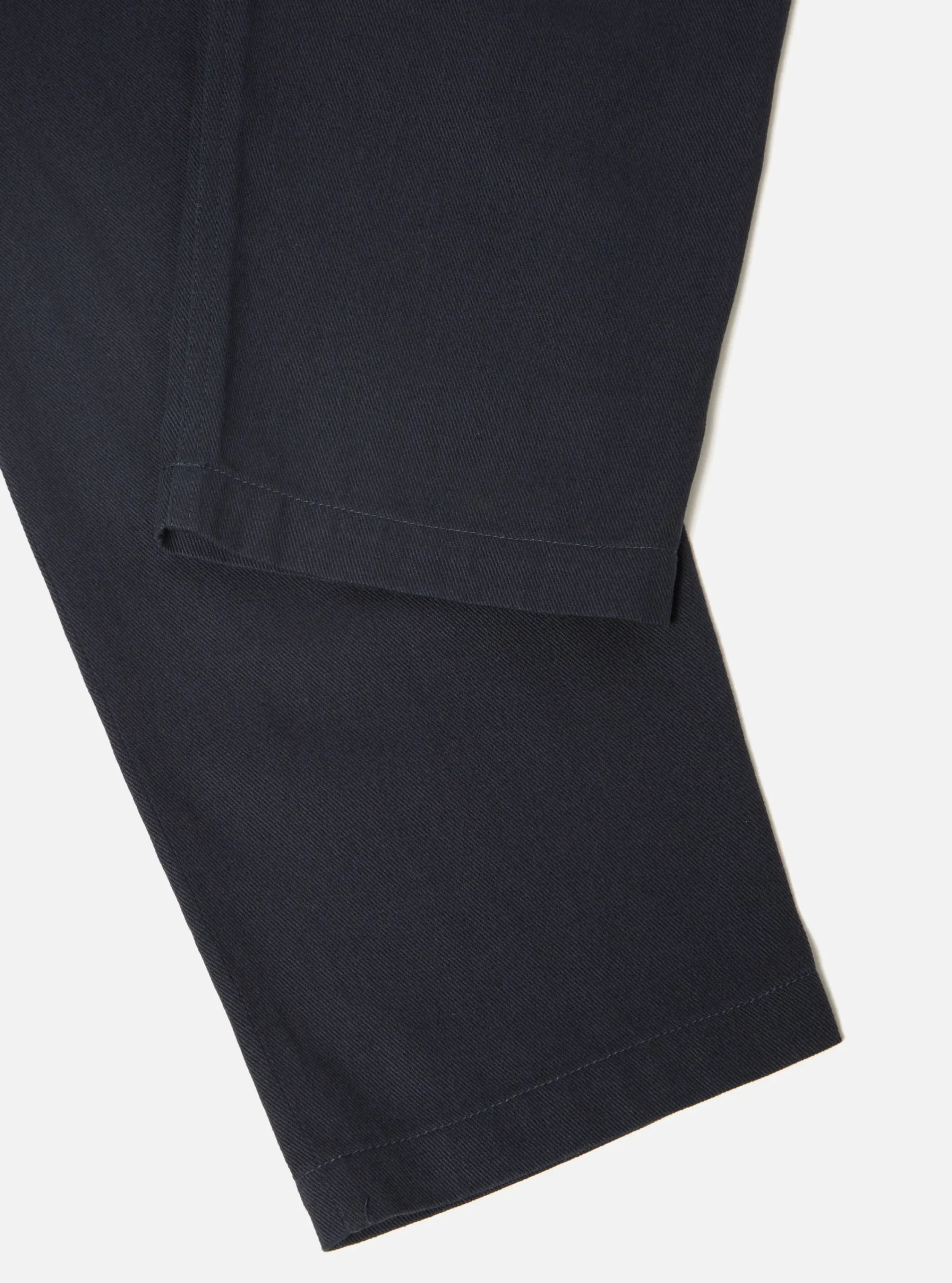 Outlet Military Chino In Navy Winter Twill Men Suiting.