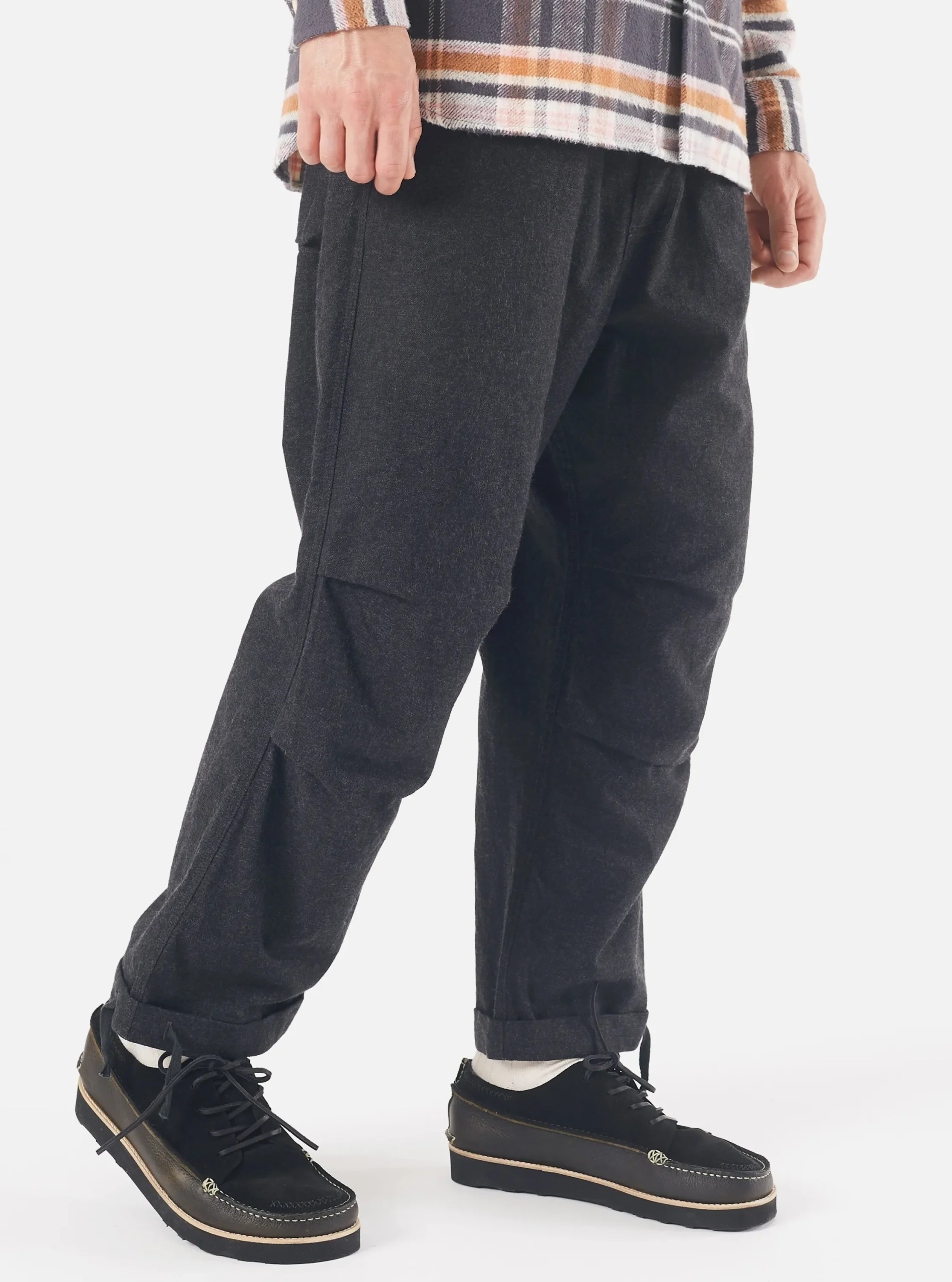 Discount Parachute Pant In Charcoal Carbon Cotton Men Trousers.