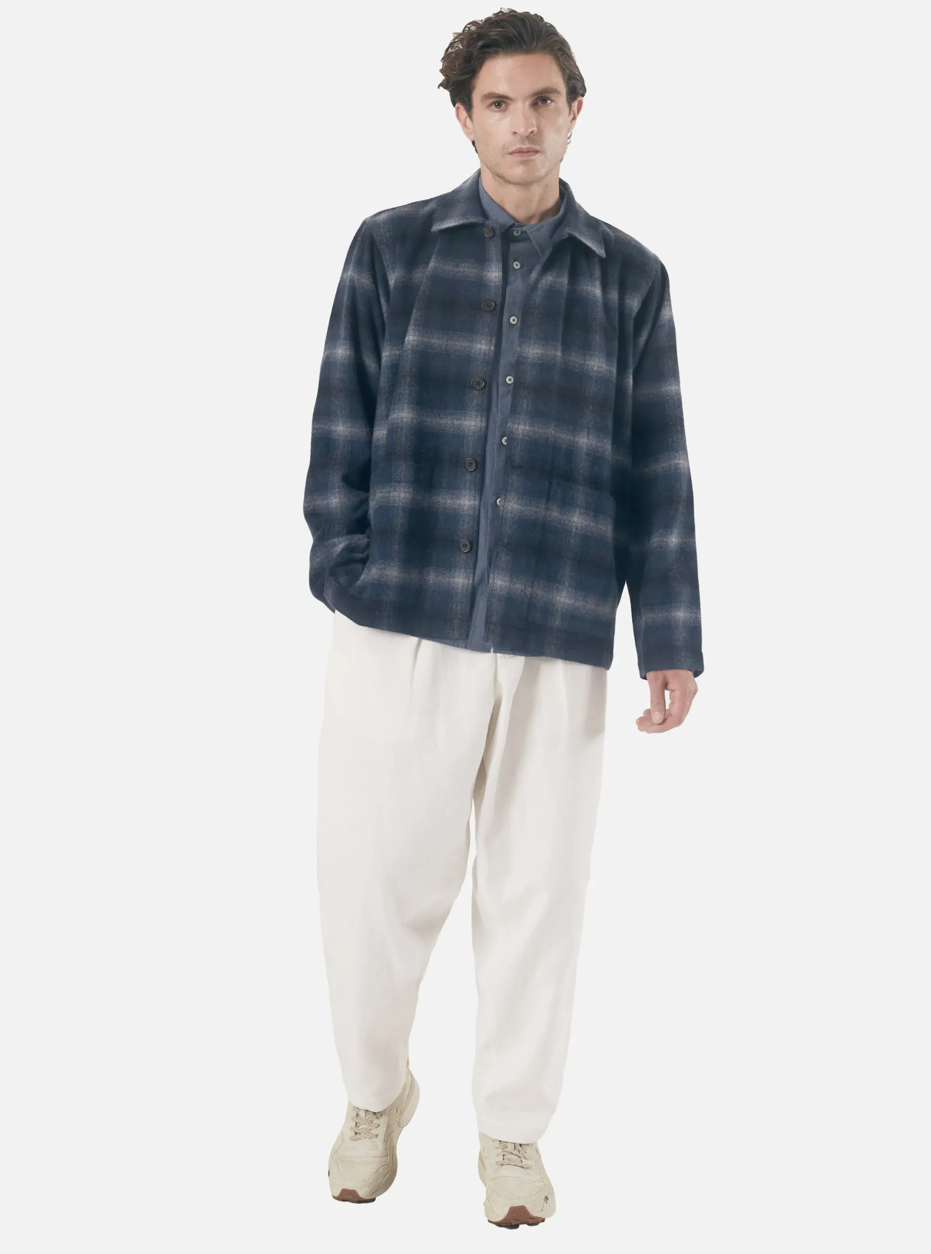 New Pleated Track Pant In White Winter Twill Men Trousers.