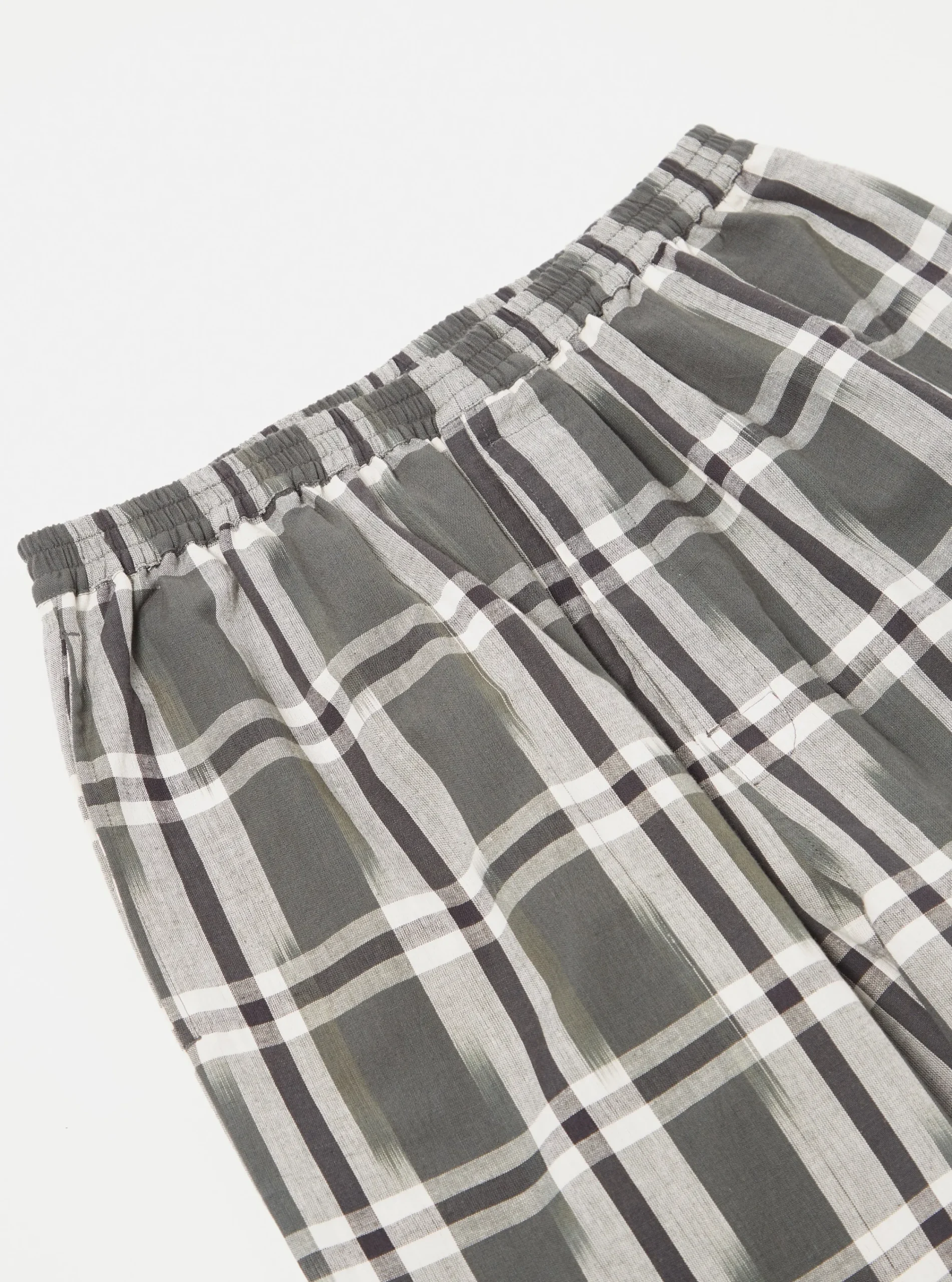 Flash Sale Pyjama In Green Ikat Check Men Nightwear.