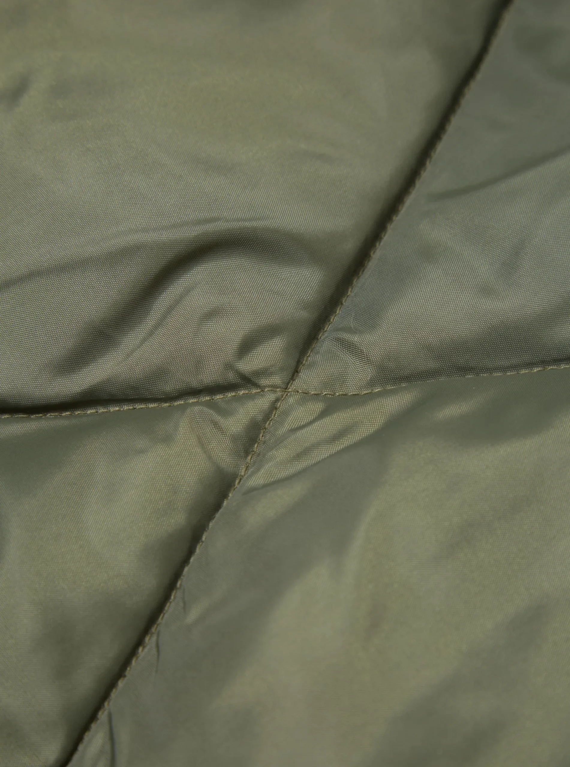 Outlet Reversible Military Liner Gilet In Olive/Sand Diamond Quilt Men Waistcoats & Gilets.