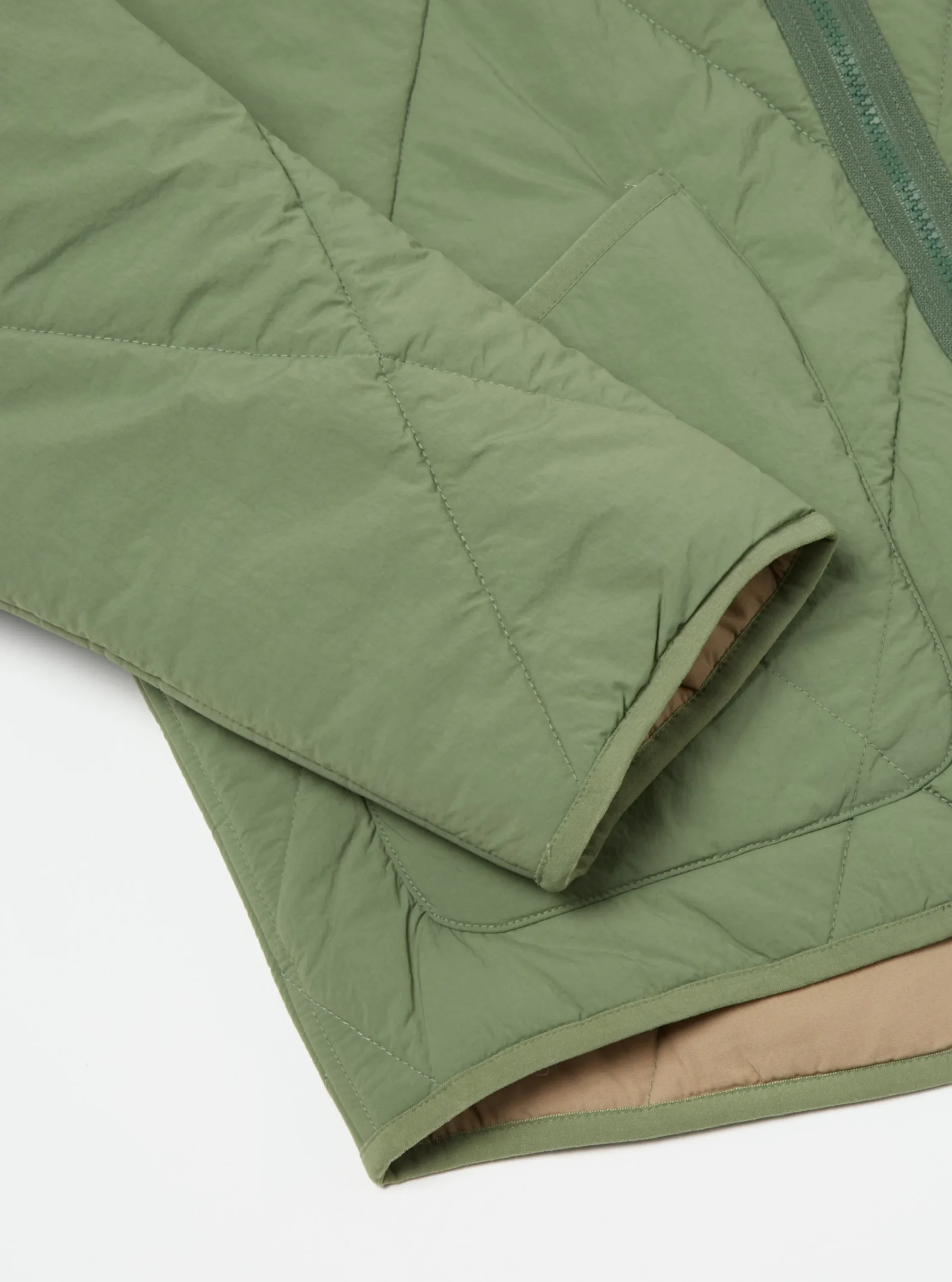 Best Reversible Military Liner Jacket In Green/Sand Diamond Quilt Recycled Nylon Men Coats & Outerwear.